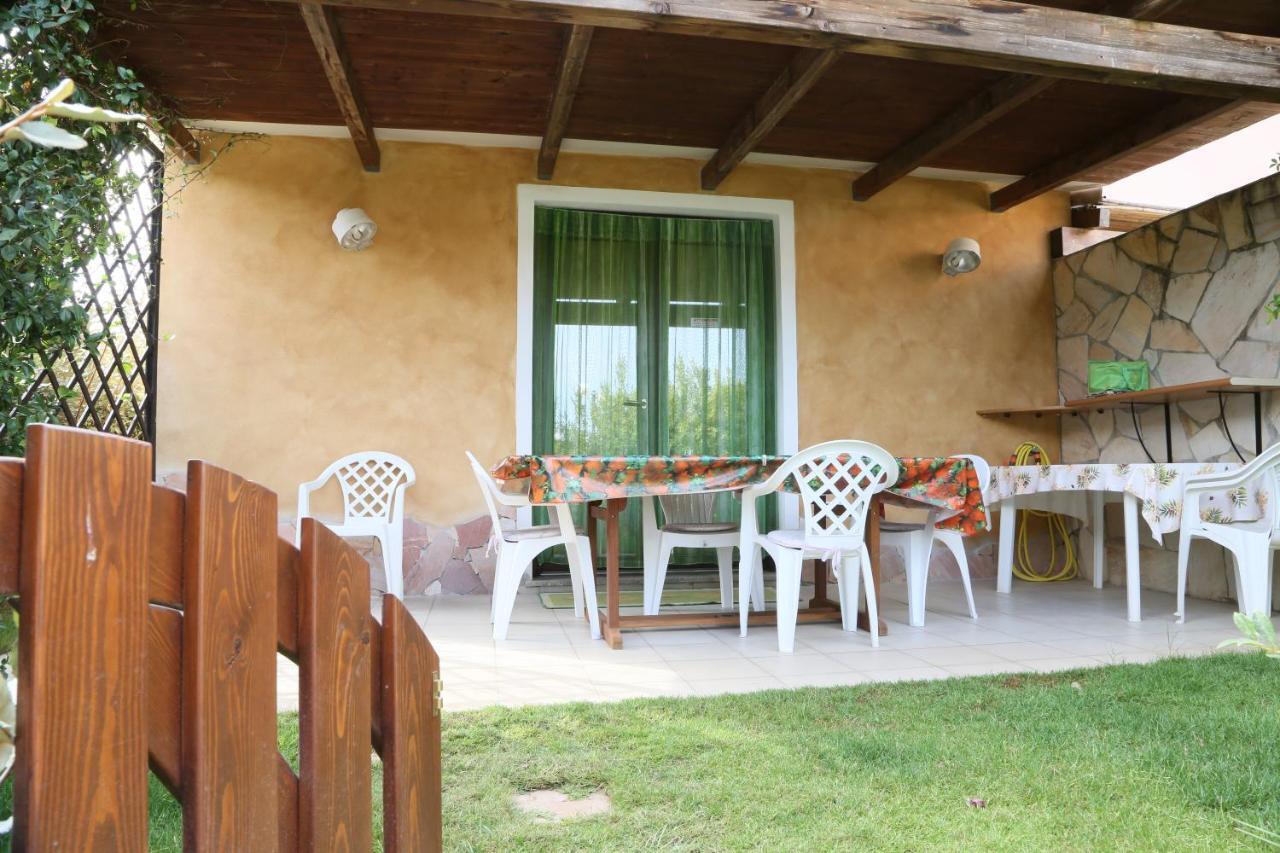 Vila Casa Vacanze Anita Porto Pino Exteriér fotografie